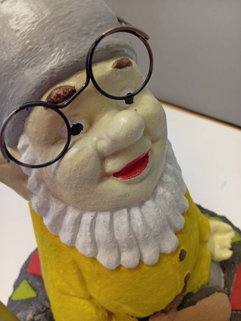 Gudrītis - rūķis ar lampiņu