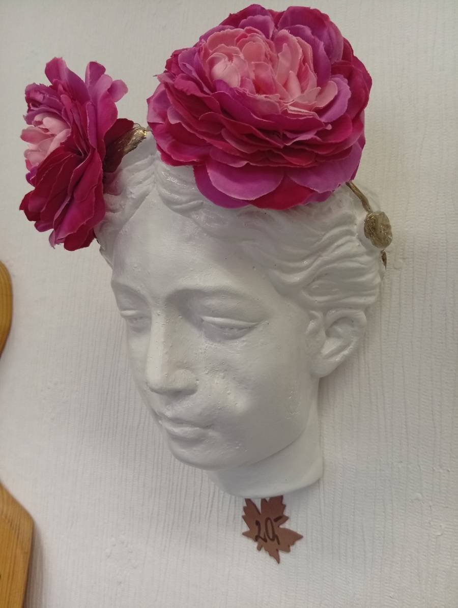 Sienas dekors vāze - šķīsti baltā Dieviete - Image 4