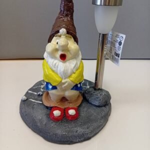 Ko lūri? Rūķis ar lampiņu